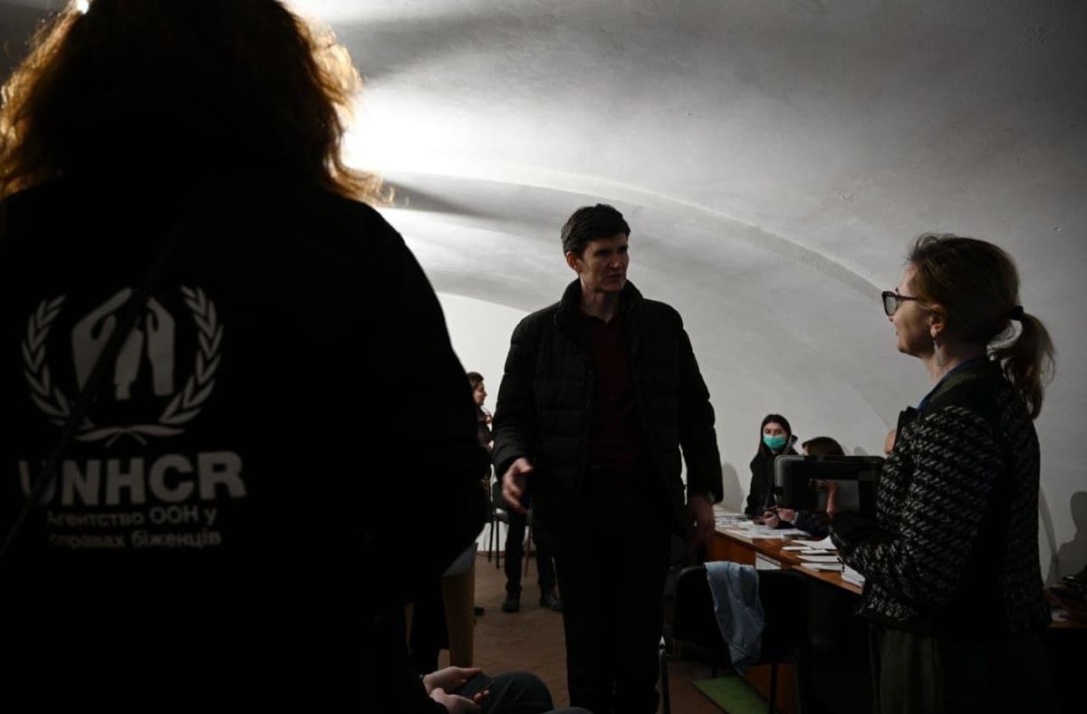 Біженцям на Закарпатті щомісяця виплачуватимуть по 2,2 тис. грн допомоги