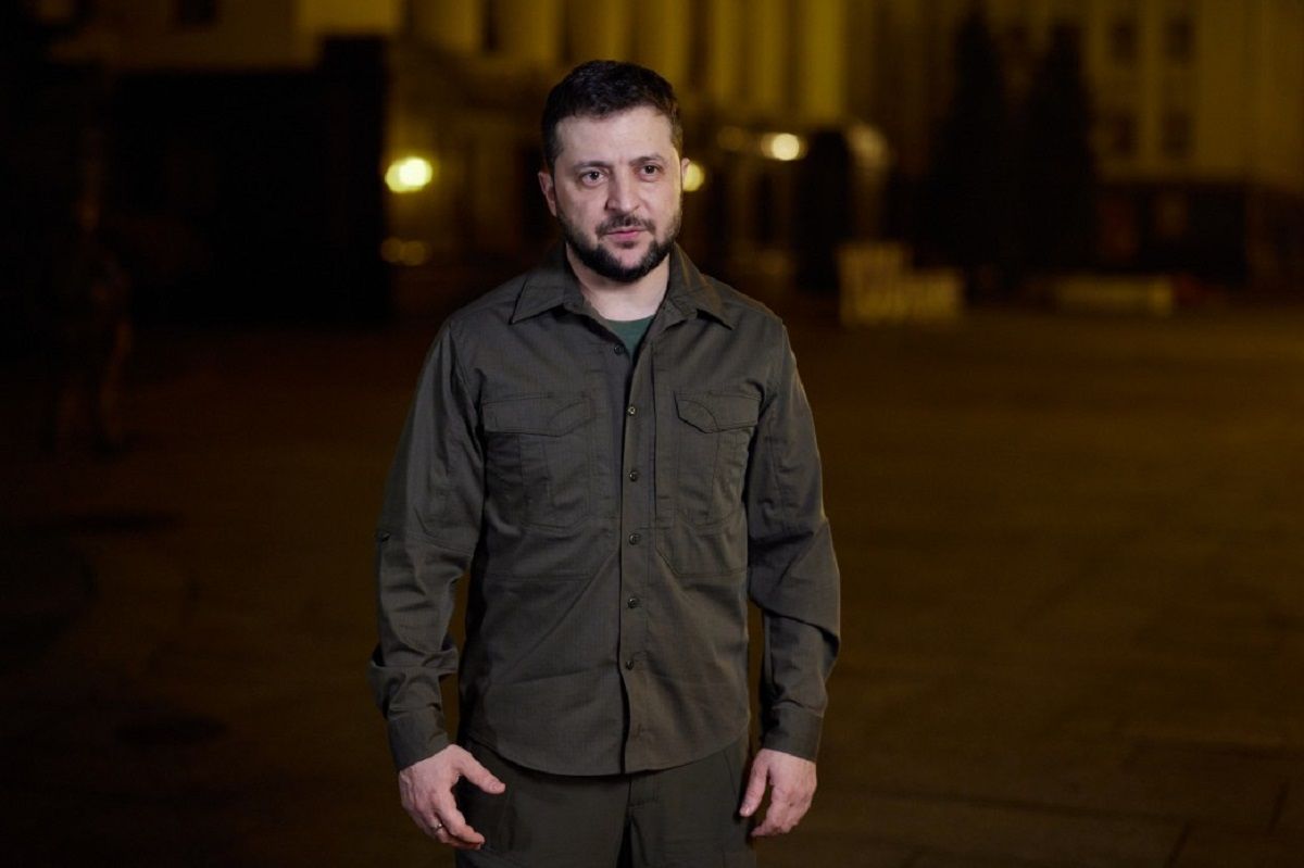 Зеленський почав звільняти послів за провали на дипломатичному фронті