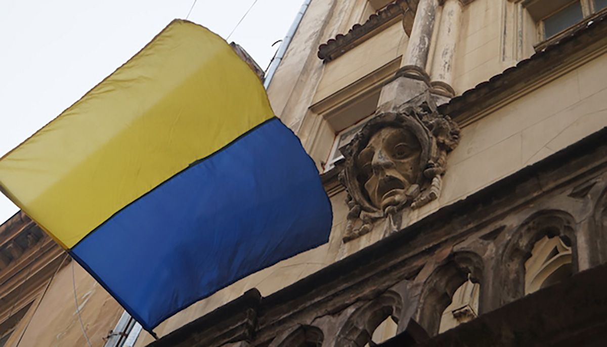 В Україні відновлюють роботу театри та музеї