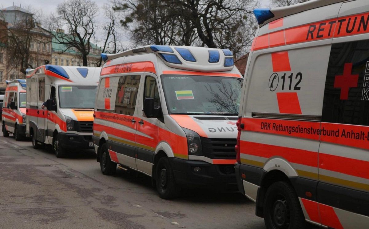 Львівщина отримала від Литви автомобілі швидкої допомоги 