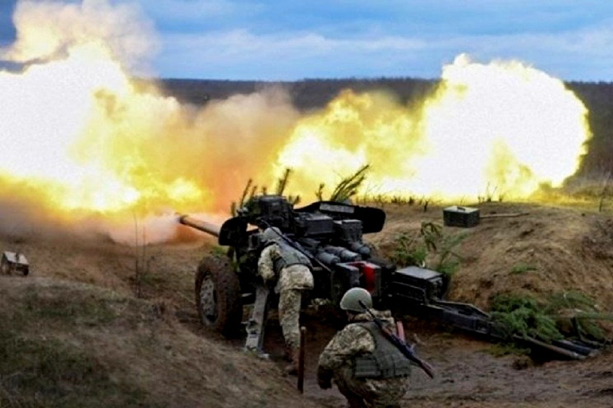 На сході очікують ескалації бойових дій, мешканців закликають виїхати з регіону