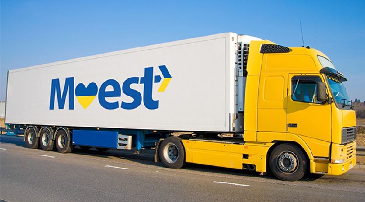 Спосіб підтримати Україну: Meest організував доставку гуманітарної допомоги