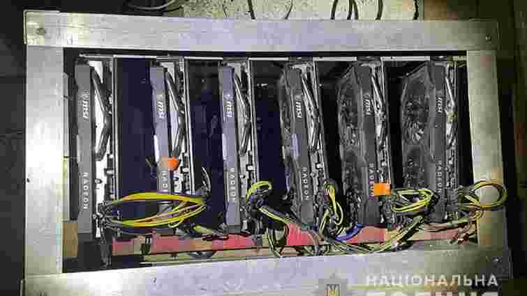 Мешканець Тернополя крав електроенергію для видобутку криптовалюти Мешканець Тернополя крав електроенергію для видобутку криптовалюти