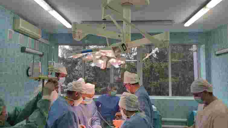 У луцькій лікарні вперше провели трансплантацію нирки 