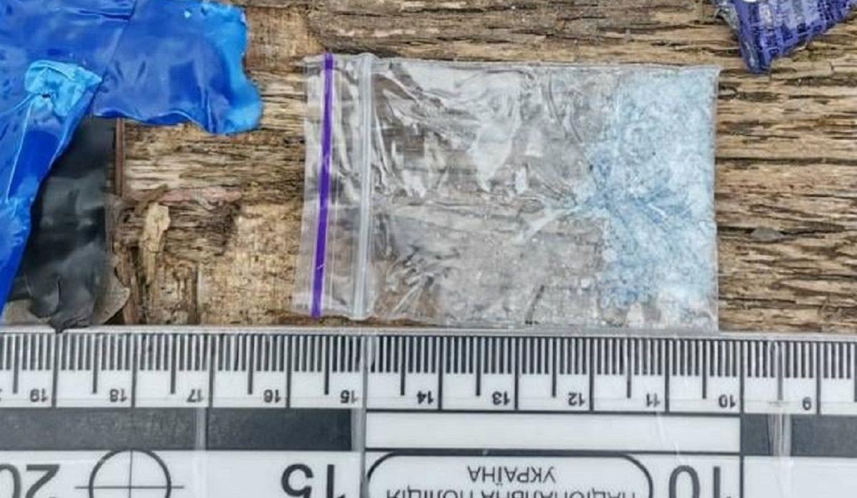 Львівські поліцейські зловили 27-річного закладчика наркотиків