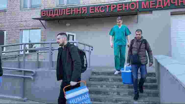 Львівські і нововолинські лікарі під звуки сирени пересадили нирки двом пацієнтам 