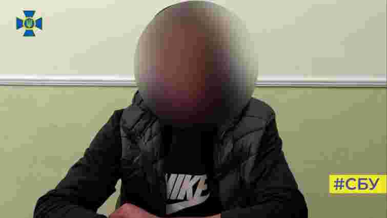 18-річного тіктокера з Буковини затримали за зйомку стратегічного об'єкта