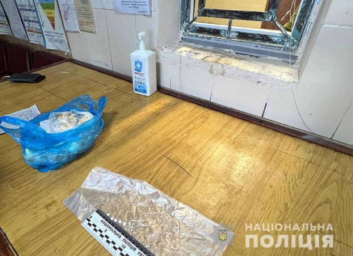 37-річний мешканець Рівного намагався передати в СІЗО еклери з наркотиками