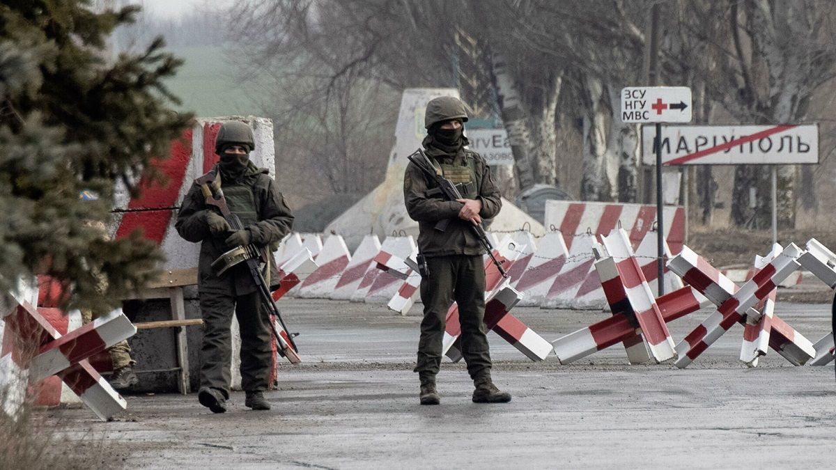 Росіяни хочуть закрити Маріуполь для фільтрації усіх чоловіків