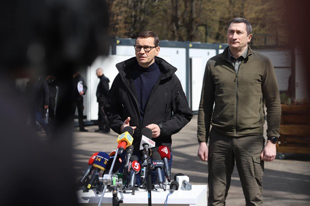 Прем’єр Польщі відкрив у Львові перше модульне містечко для біженців