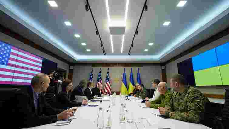 Міністр оборони і державний секретар США відвідали Київ