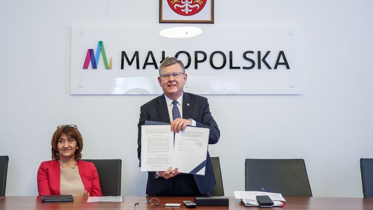 Краків надав 3 млн злотих допомоги біженцям на Львівщині