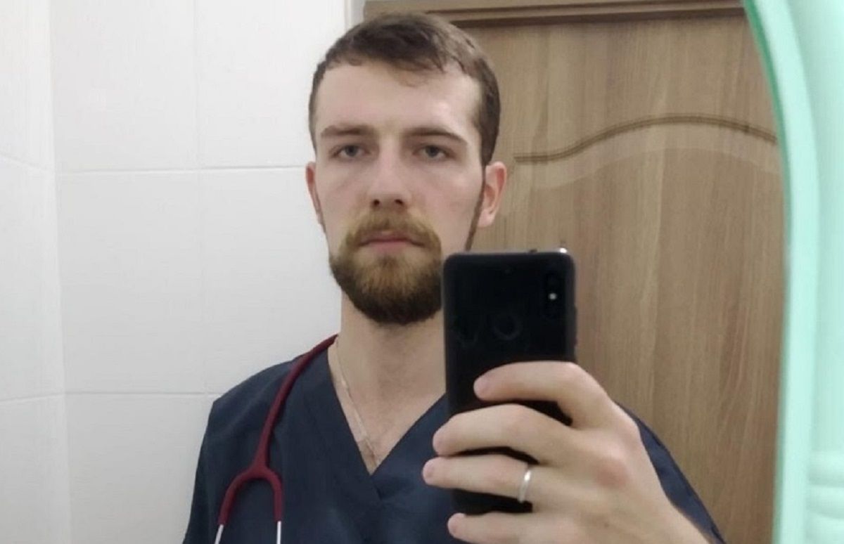 27-річний лікар розповів, як рятував життя під обстрілами в Маріуполі