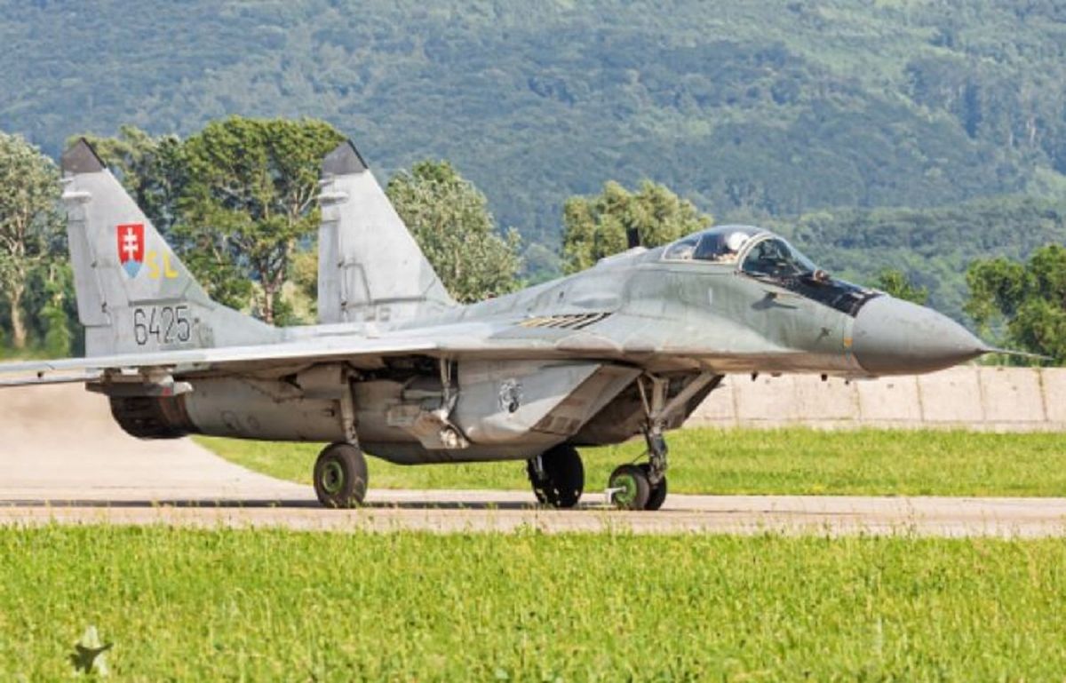 Україна може отримати словацькі літаки МіГ-29 завдяки угоді Словаччини і Польщі