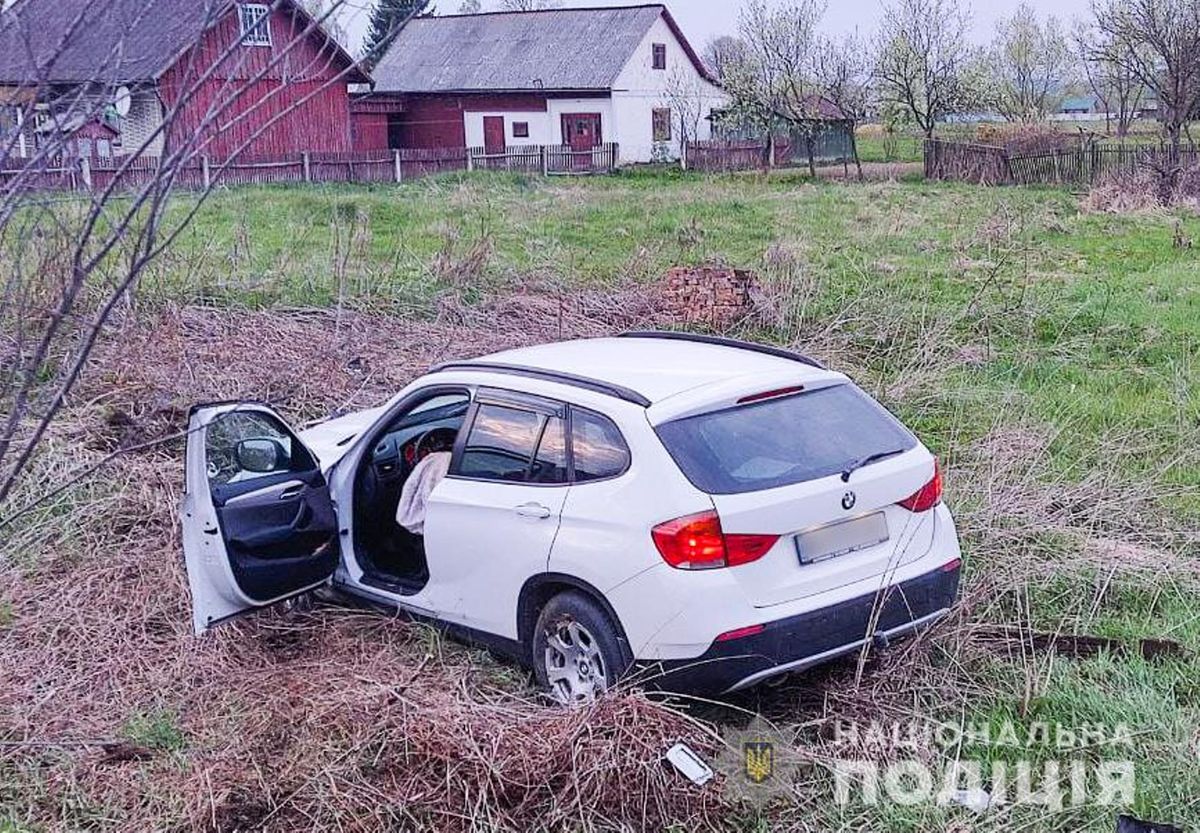 57-річна водійка BMW збила на смерть велосипедиста на Буковині