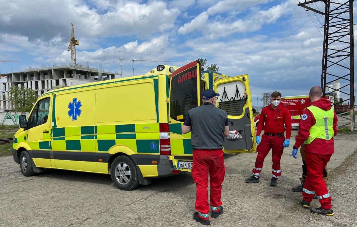 До львівських лікарень госпіталізували 15 поранених із Бахмута