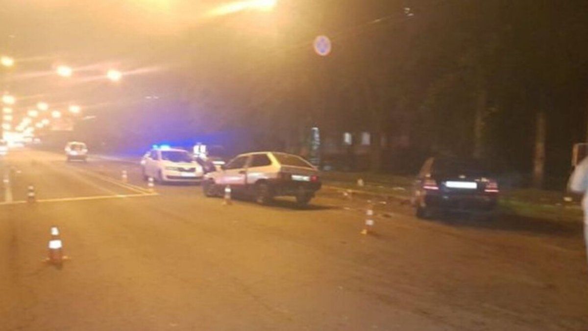 Львівські активісти вимагають вилучати автомобілі у п’яних водіїв для армії