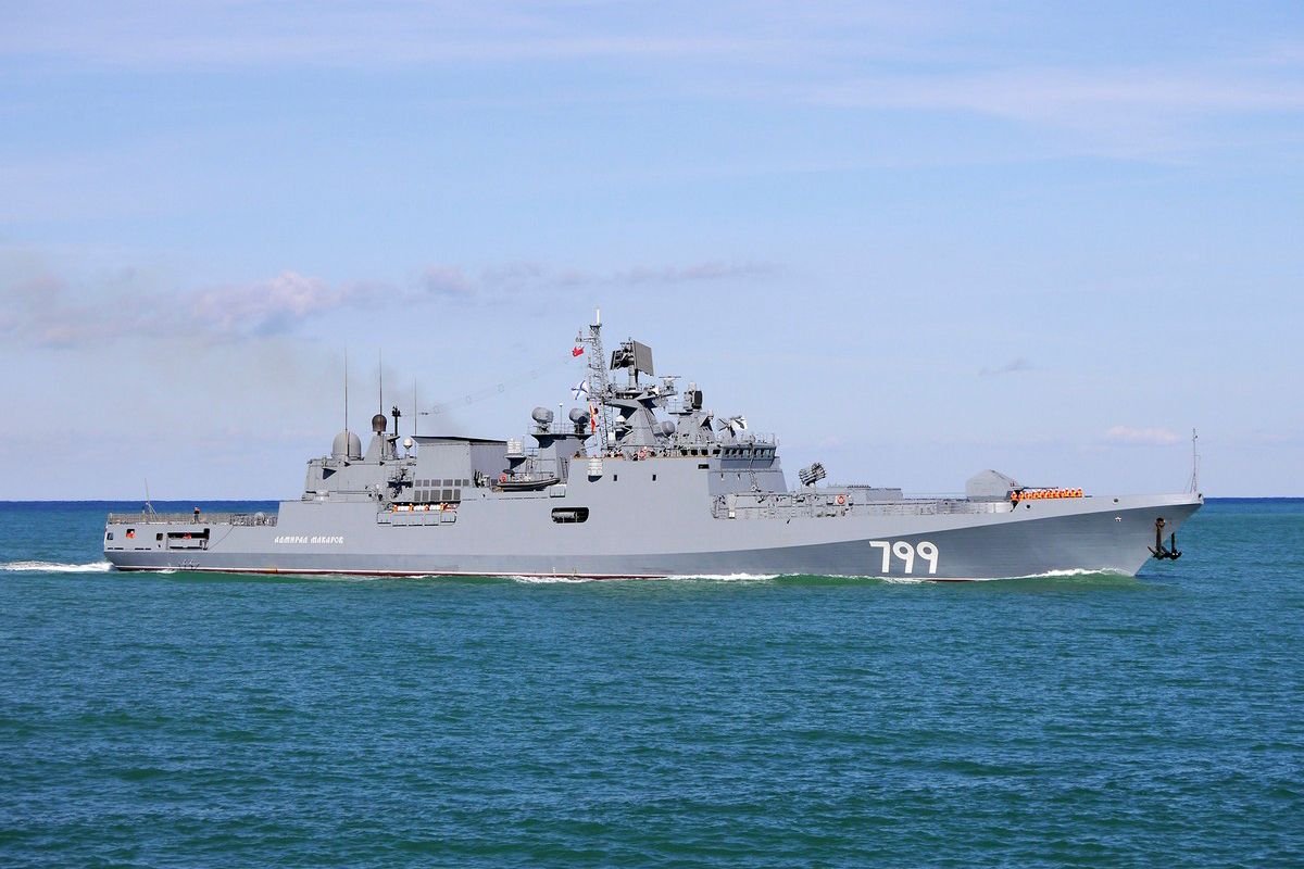 У Чорному морі горить російський фрегат «Адмірал Макаров», – ЗМІ