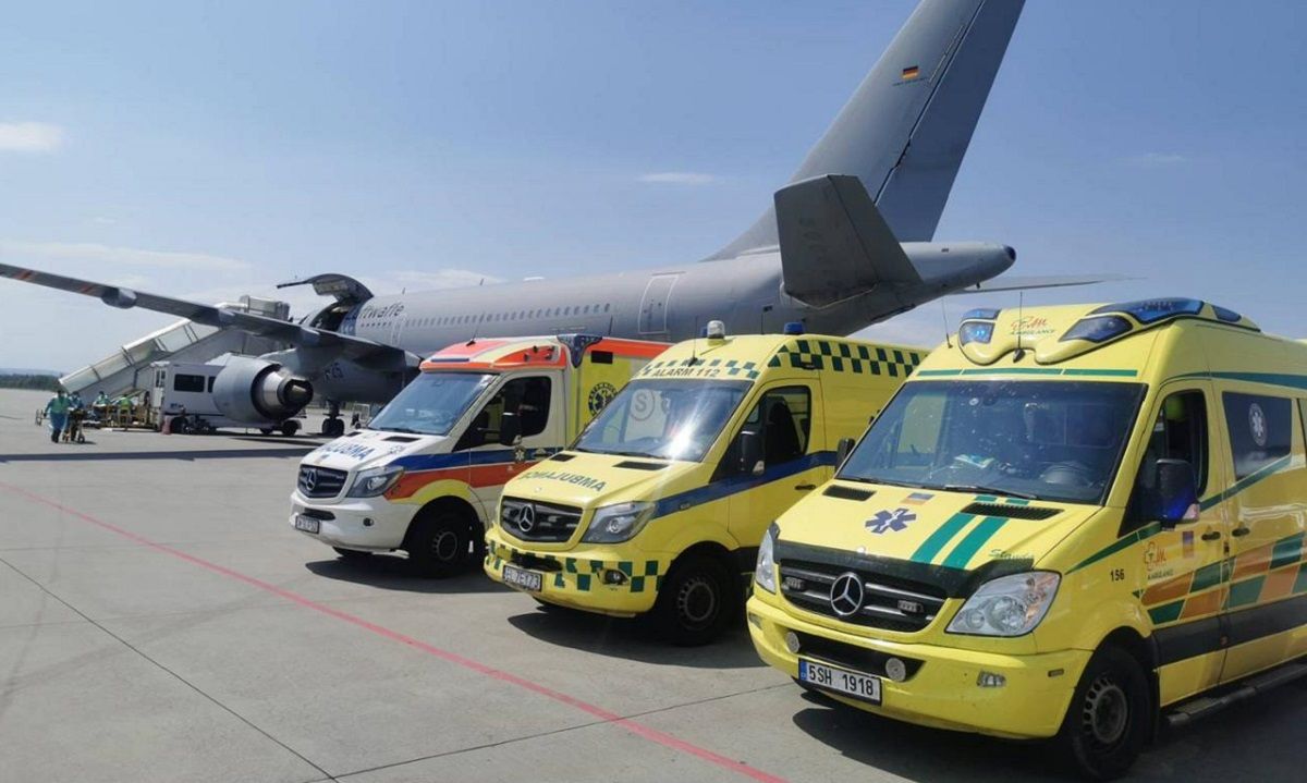 30 тяжкопоранених українців полетіли «летючим шпиталем» на лікування до Німеччини