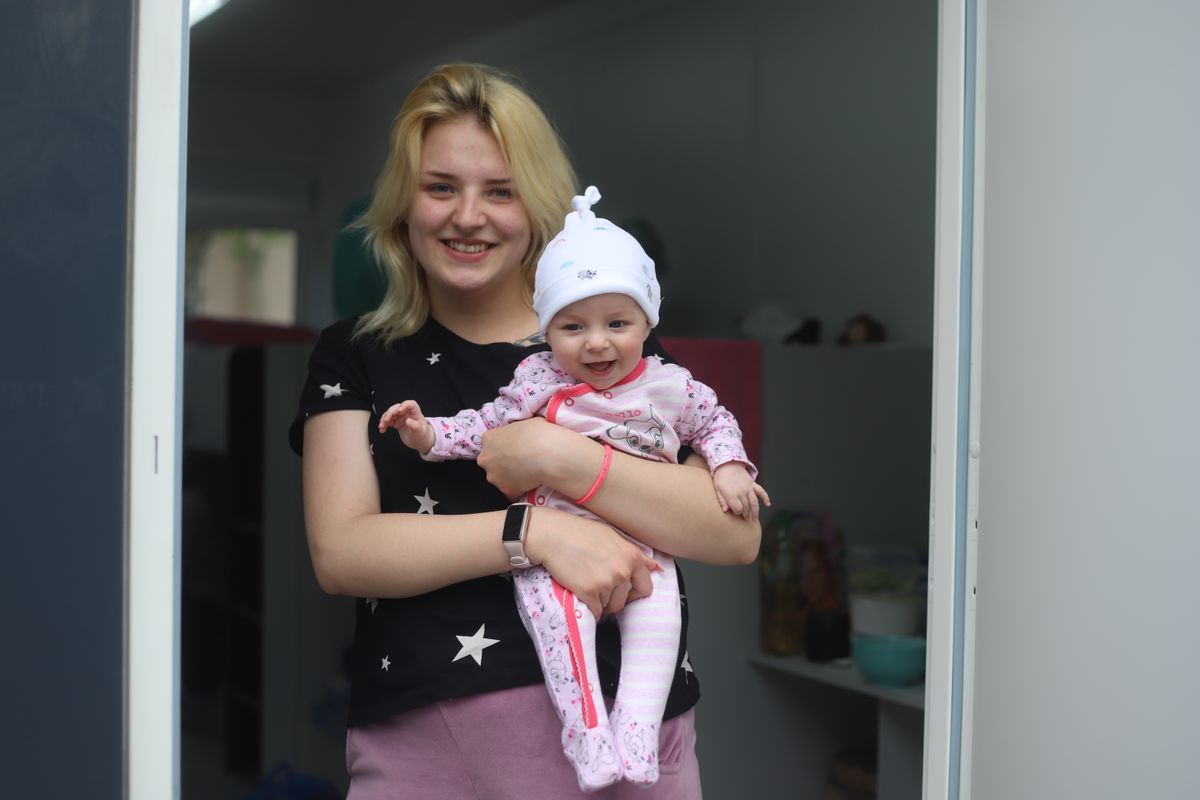 «Так добре, коли не треба більше спати на підлозі»