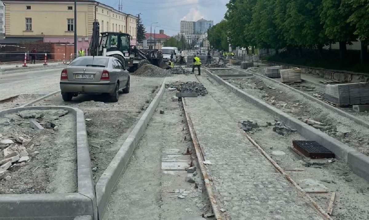 У Львові підрядник відновив реконструкцію вулиці Шевченка