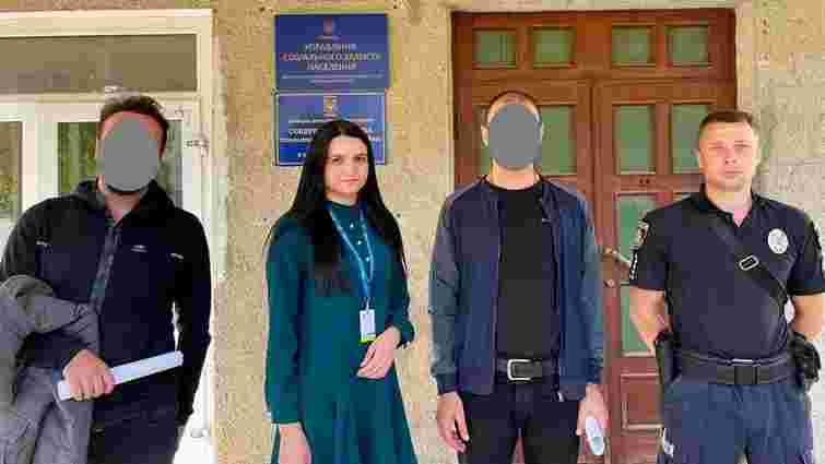 Трьох росіян оштрафували за проживання без документів на Буковині