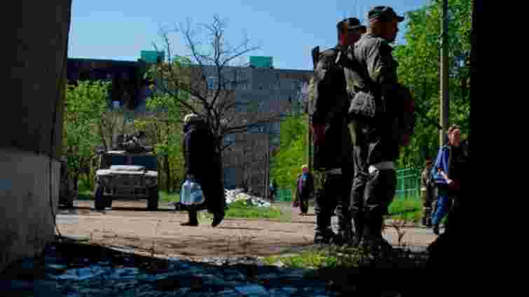 Росіяни шантажують та залякують українців на окупованих територіях