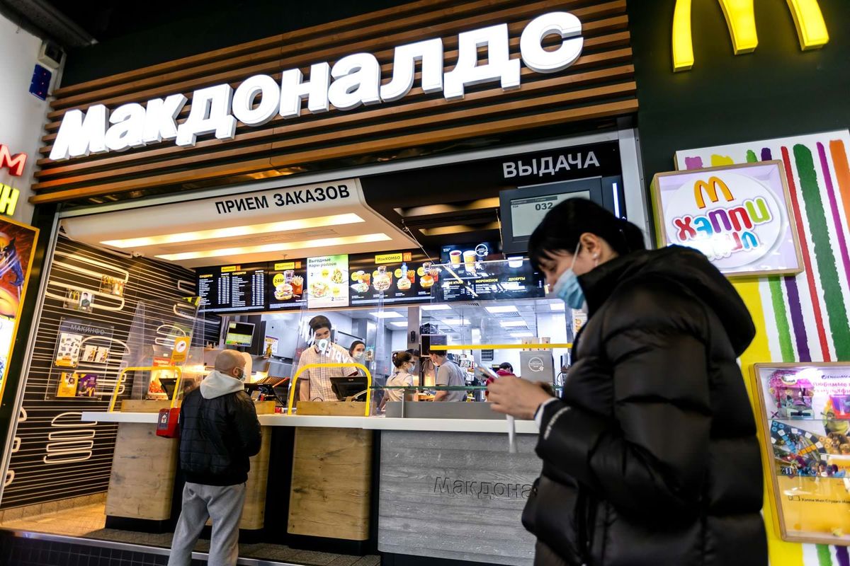 McDonald’s оголосив про продаж усього бізнесу в Росії