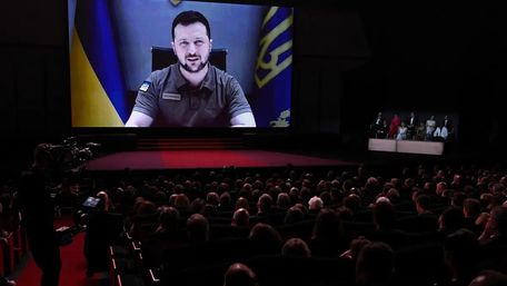 Володимир Зеленський виступив на відкритті Каннського кінофестивалю