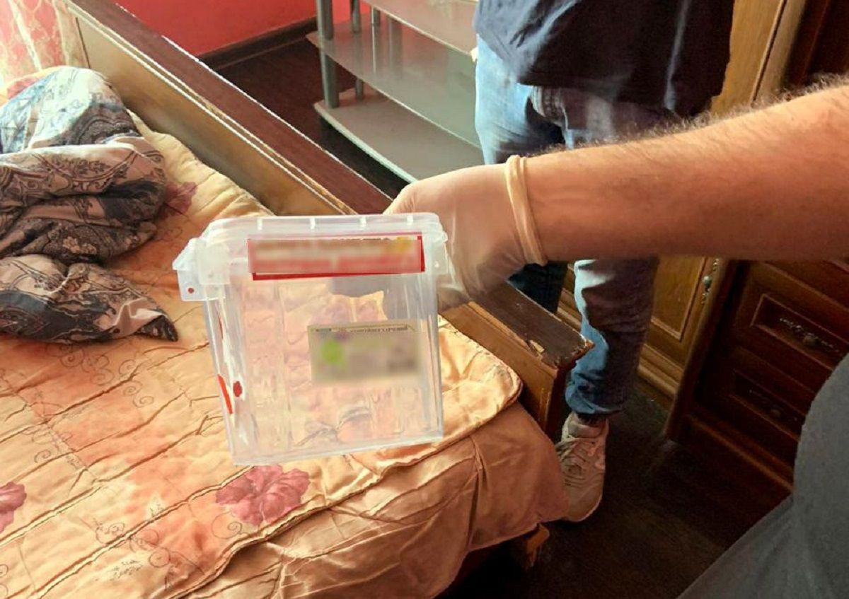 37-річний мешканець Рівного викрадав скриньки з пожертвами для ЗСУ
