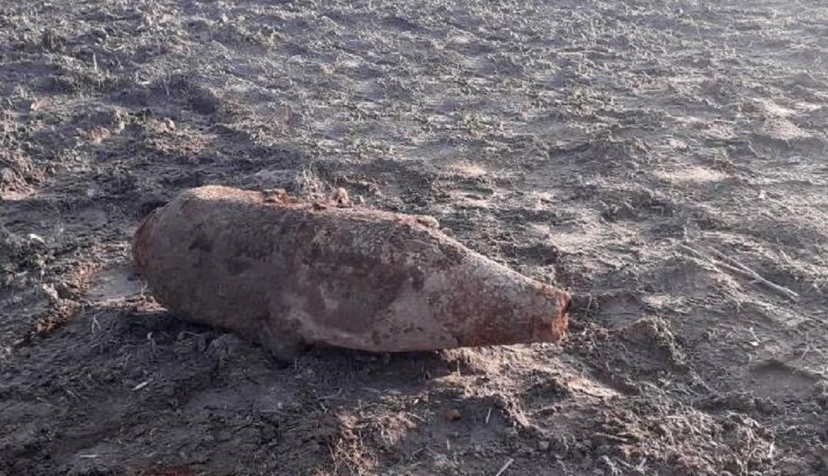 Під час робіт у полі біля Золочева селяни виявили авіабомбу