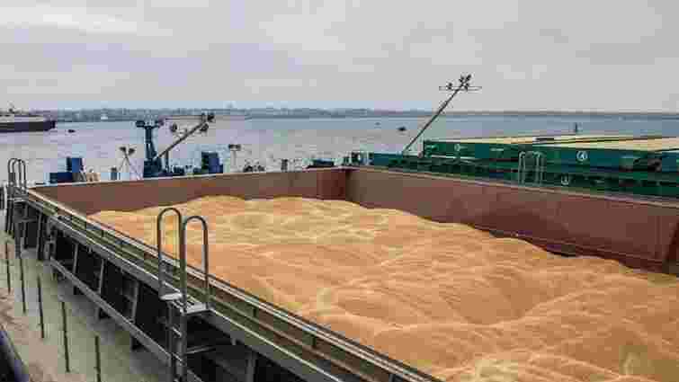 Понад 20 мільйонів тонн зерна заблоковані РФ в українських портах