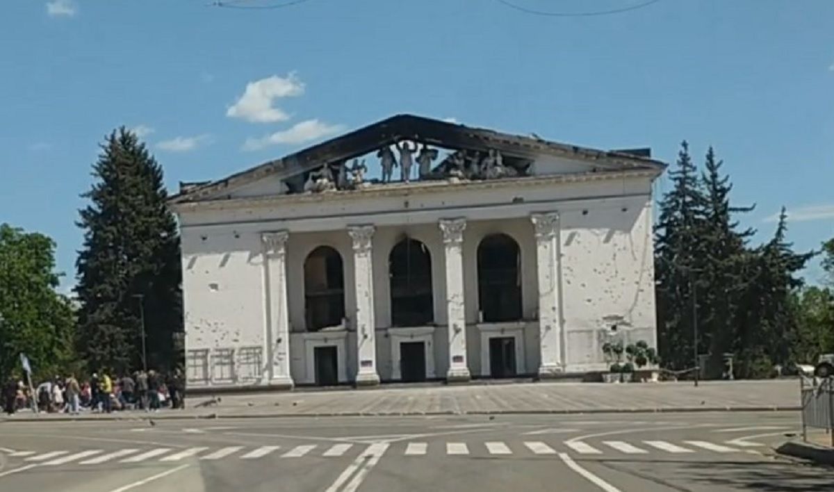 Окупанти запровадили у Маріуполі одноразові перепустки для пересування містом