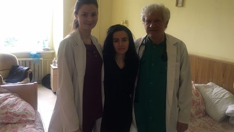 Львівські хірурги вперше прооперували жінку з «синдромом Мея Тернера»