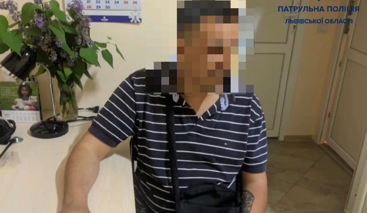 П’яний 29-річний львів’янин на Renault Clio розбив припарковане авто