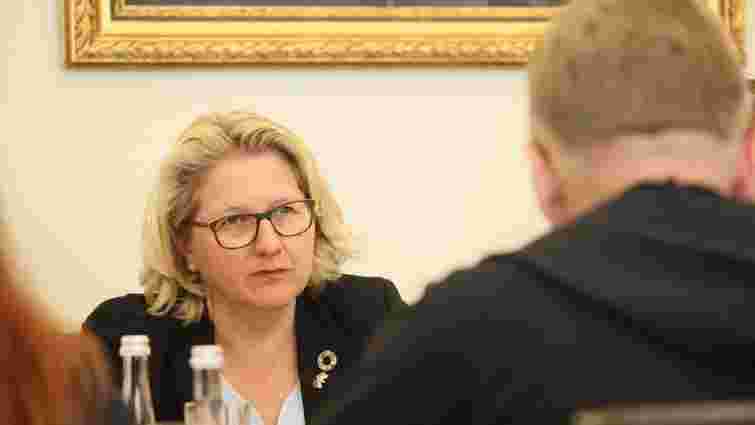 Німецька міністерка розповіла у Львові про способи допомоги Україні