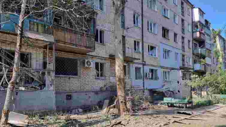 Росіяни ракетами обстріляли житлові квартали Миколаєва