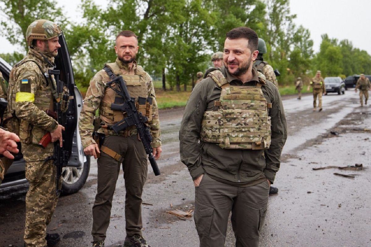 Володимир Зеленський відвідав захисників України на Харківщині