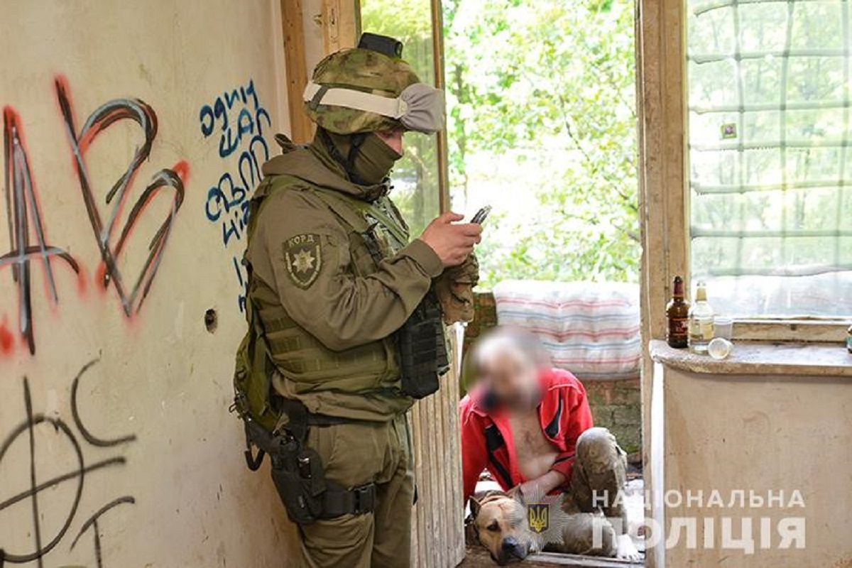 Троє братів з Тернополя організували в квартирі наркопритон