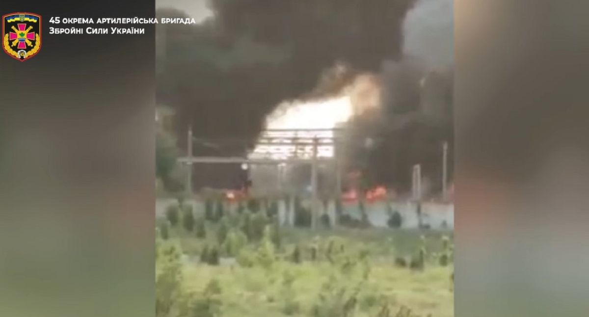 Бригада з Львівщини показала знищення російського складу з боєприпасами