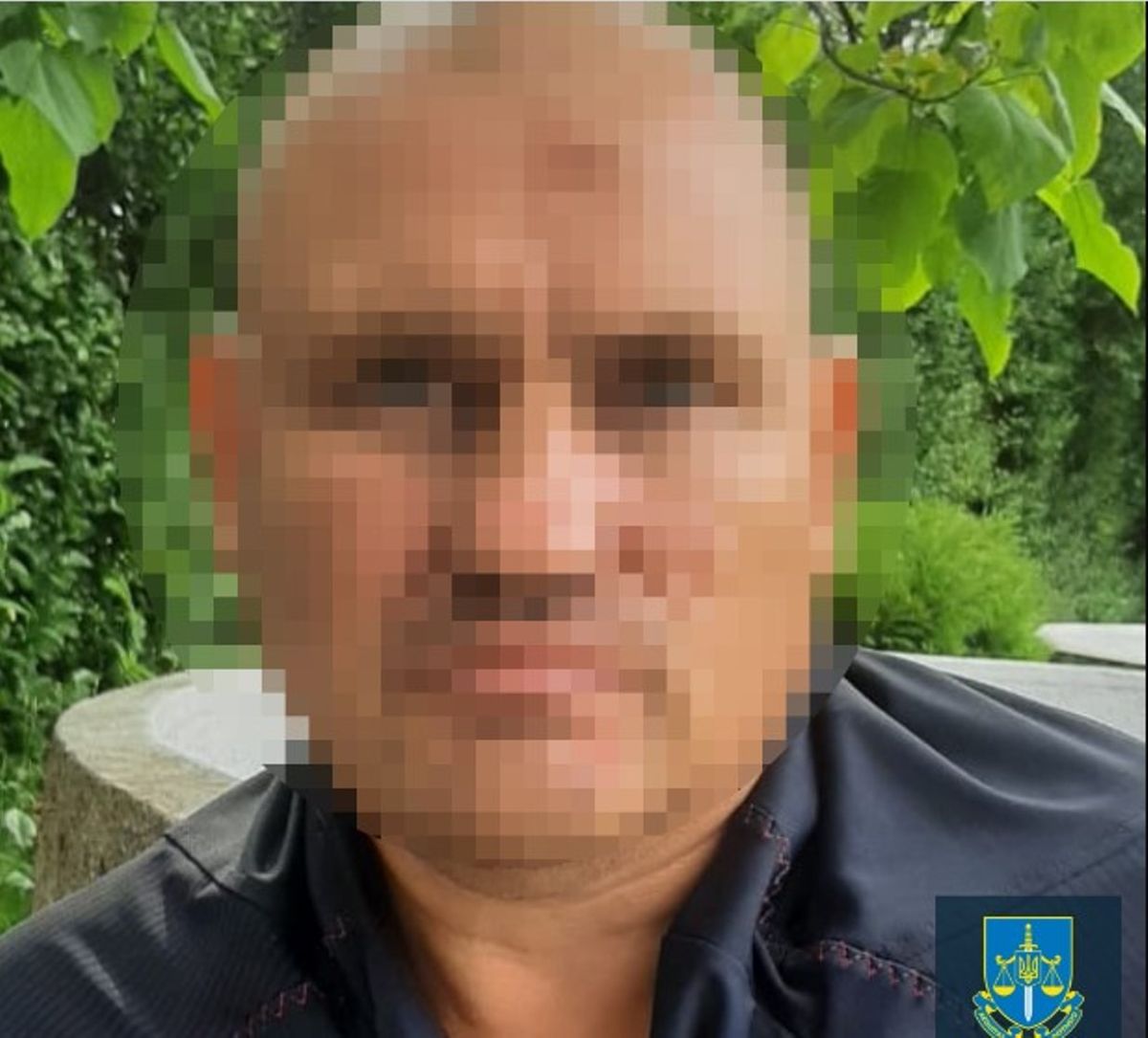 Мешканець Ужгорода напав з ножем на відвідувачів сільського магазину 
