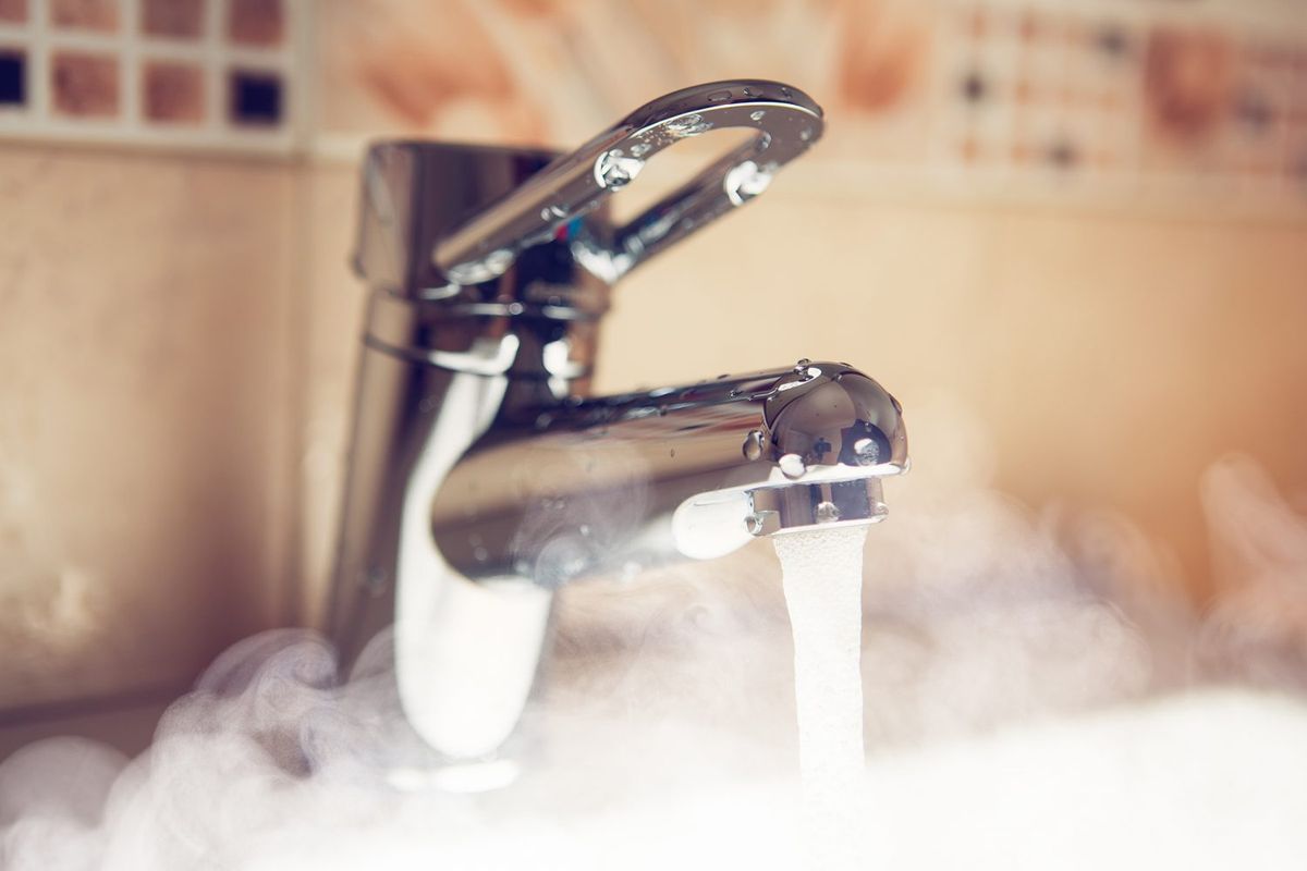Із четверга у Львові розпочнуть подачу гарячої води