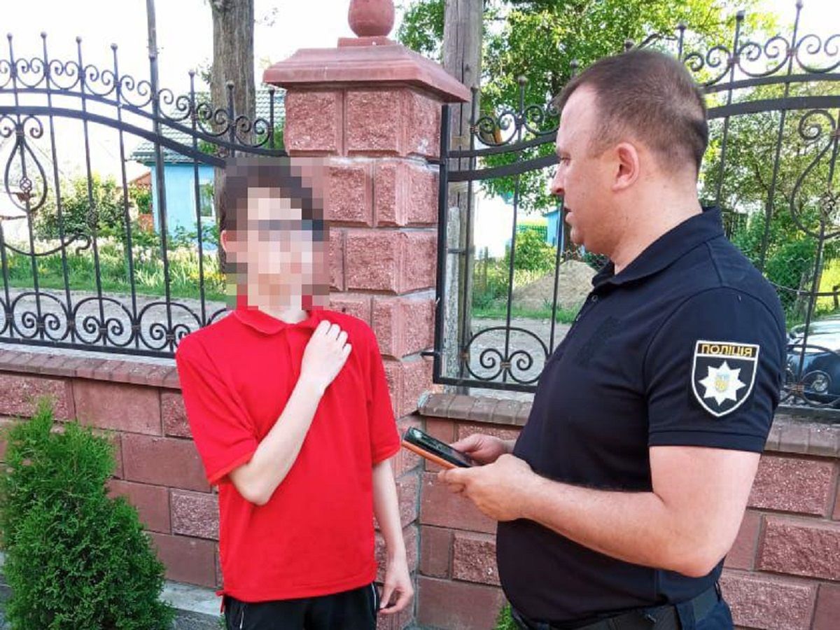 Зниклого добу тому 16-річного підлітка з Рівного знайшли на відпочинку з друзями