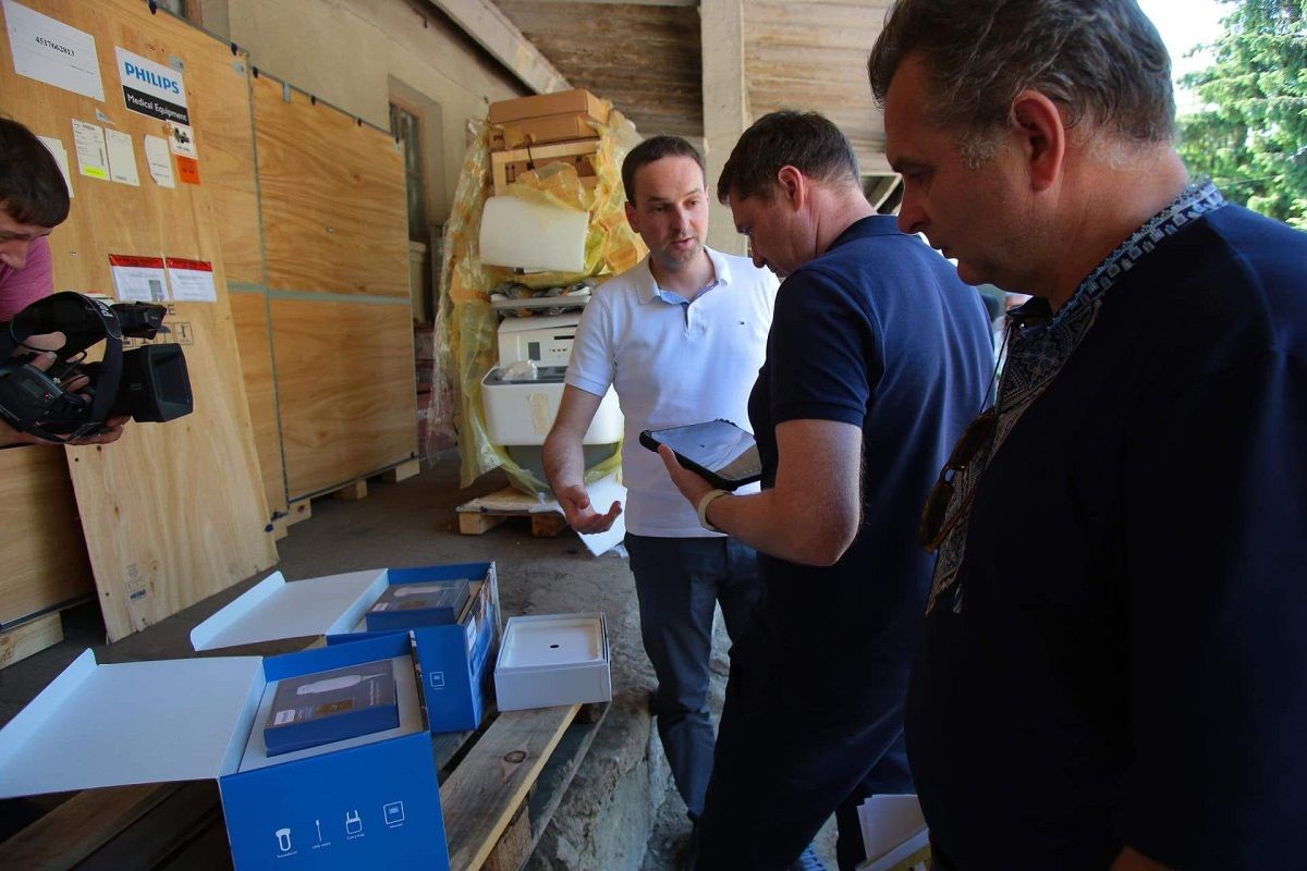 Медзаклади Львівщини отримали медичне обладнання на 700 тисяч євро