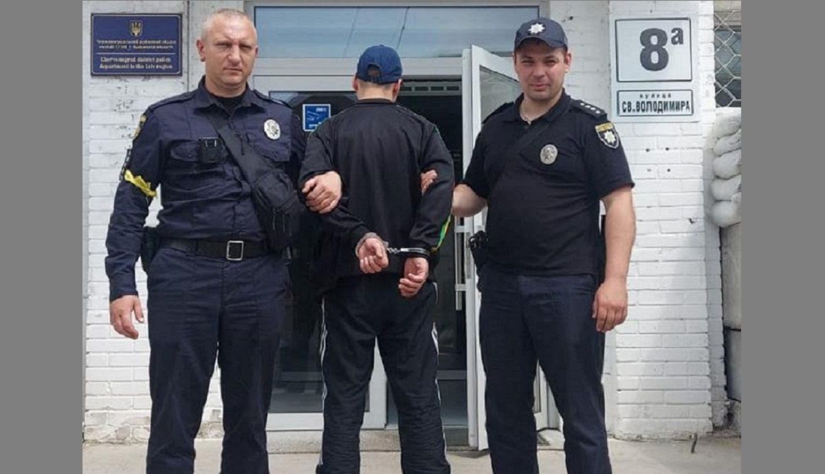 Поліцейські затримали двох грабіжників з Червонограда 