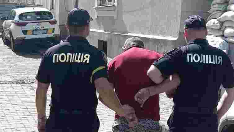 На Львівщині чоловік жорстоко побив сусіда через гучну музику