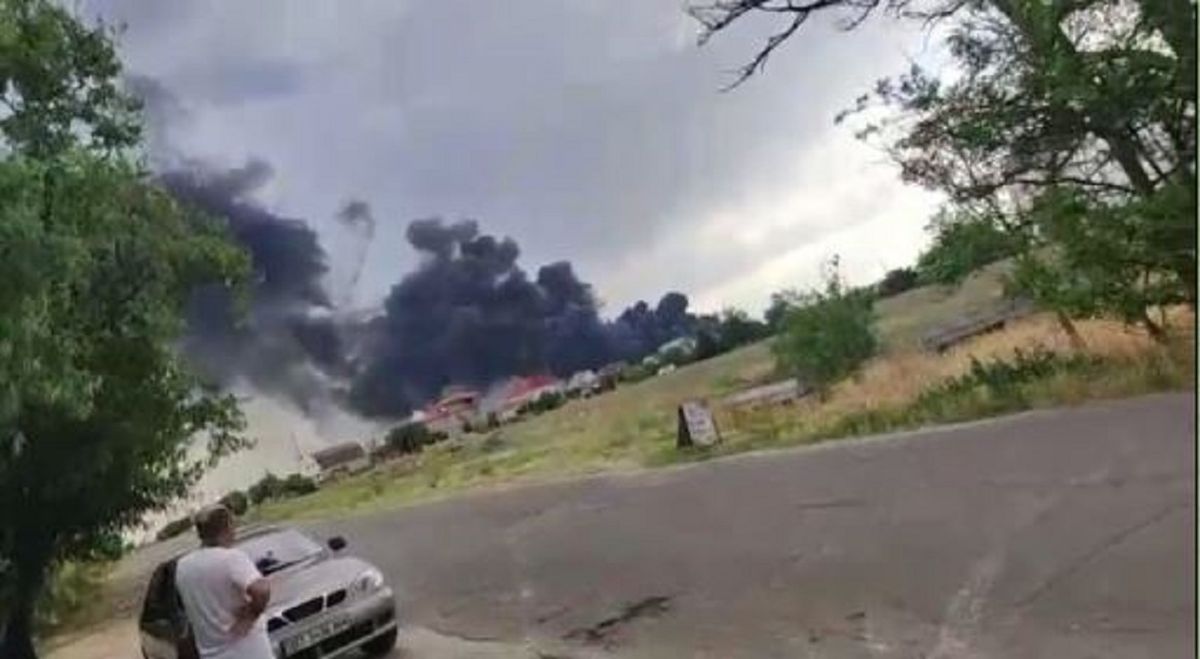 Бійці ЗСУ знищили склад боєприпасів росіян у Новій Каховці