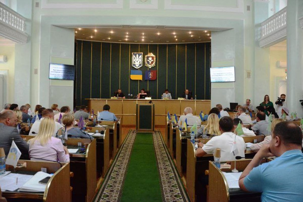 На Хмельниччині заборонили публічне виконання російських пісень