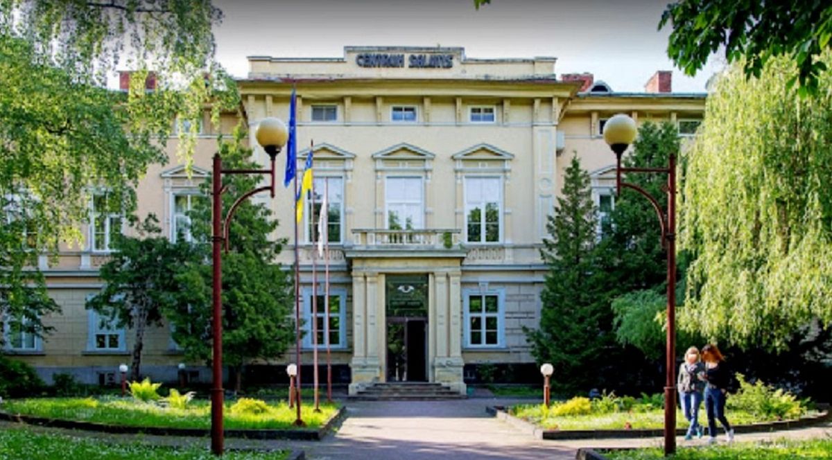 Залізничну лікарню у Львові передадуть медичному університетові