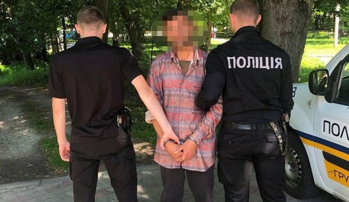 Поліцейські затримали винуватця ножового нападу на 43-річного львів'янина